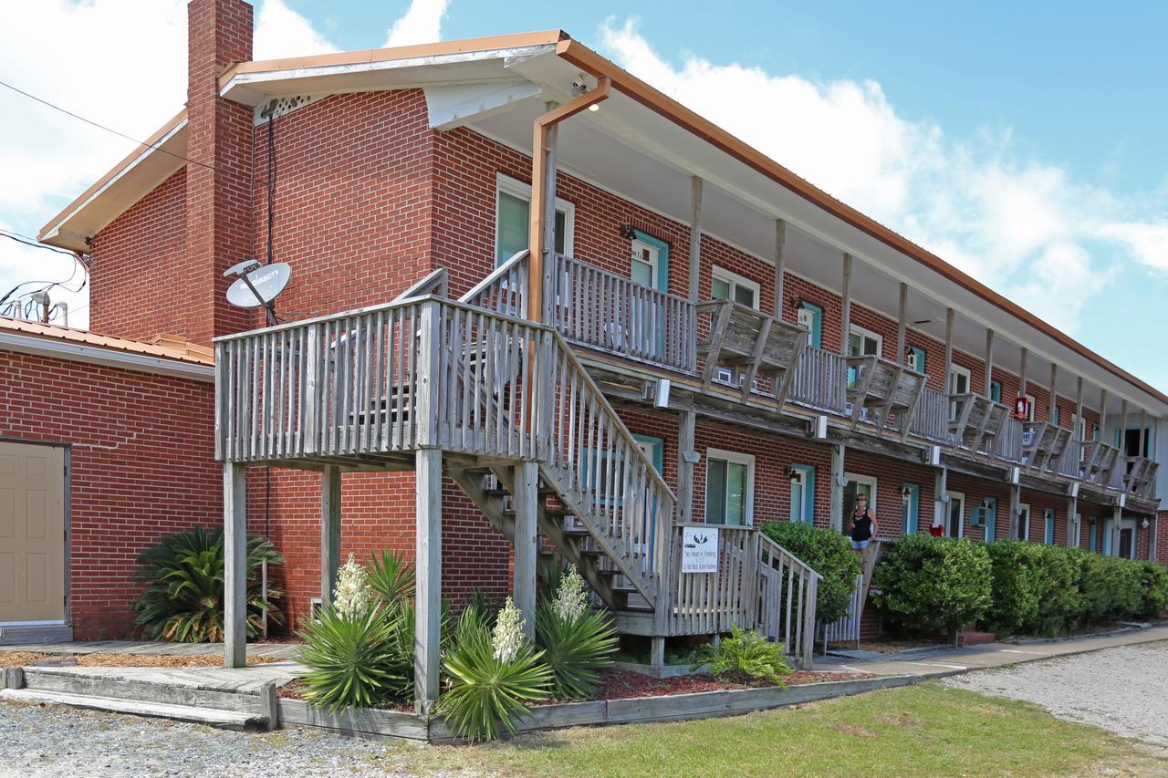 Cape Pines Motel Buxton Exterior photo