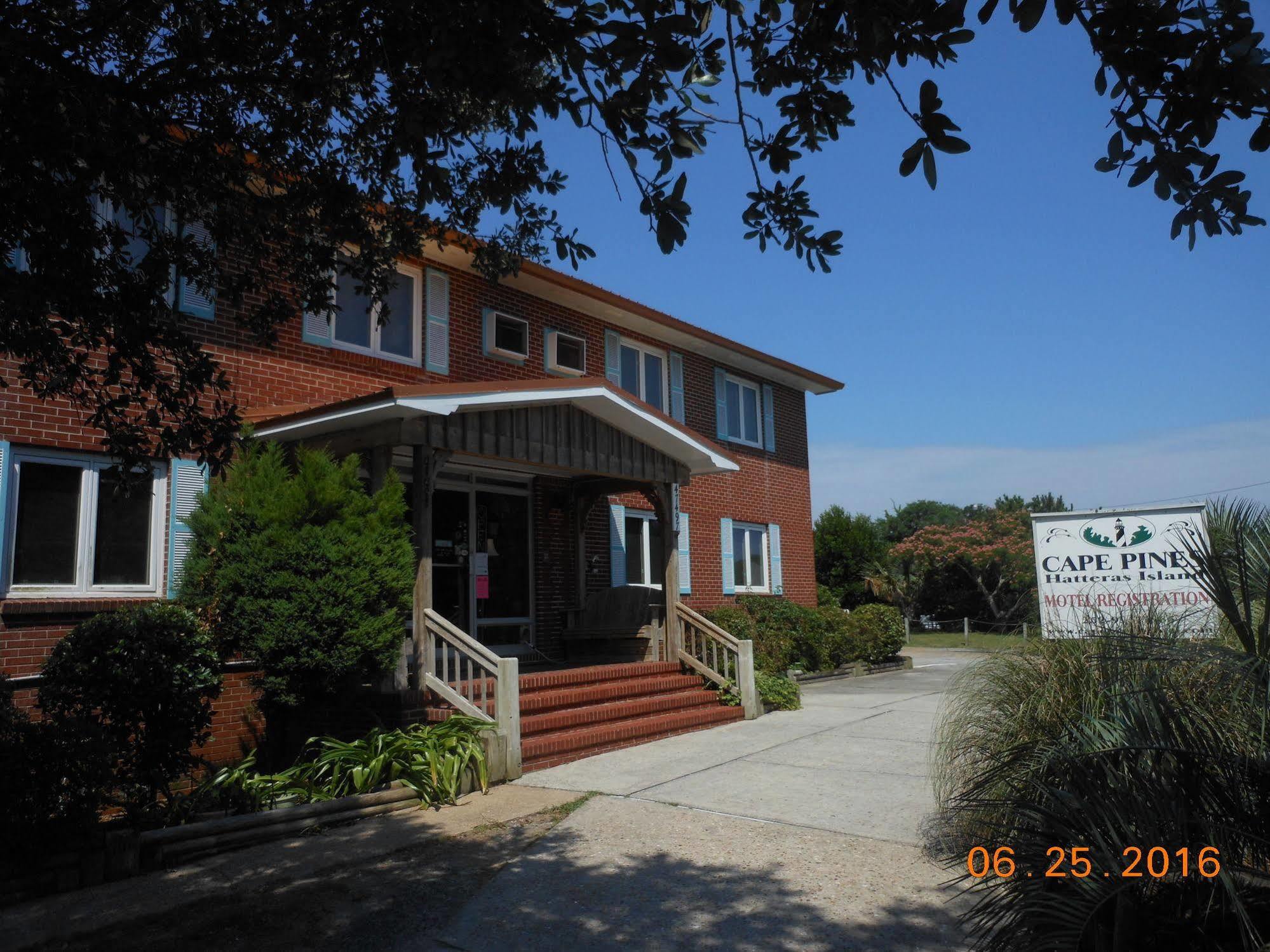 Cape Pines Motel Buxton Exterior photo