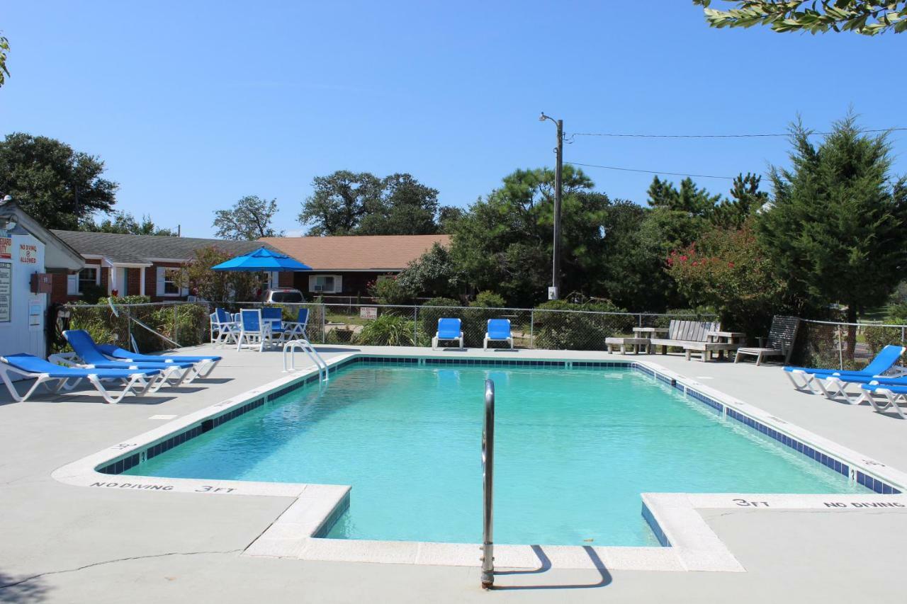 Cape Pines Motel Buxton Exterior photo